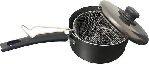 Chip pan with basket and - pan, lid